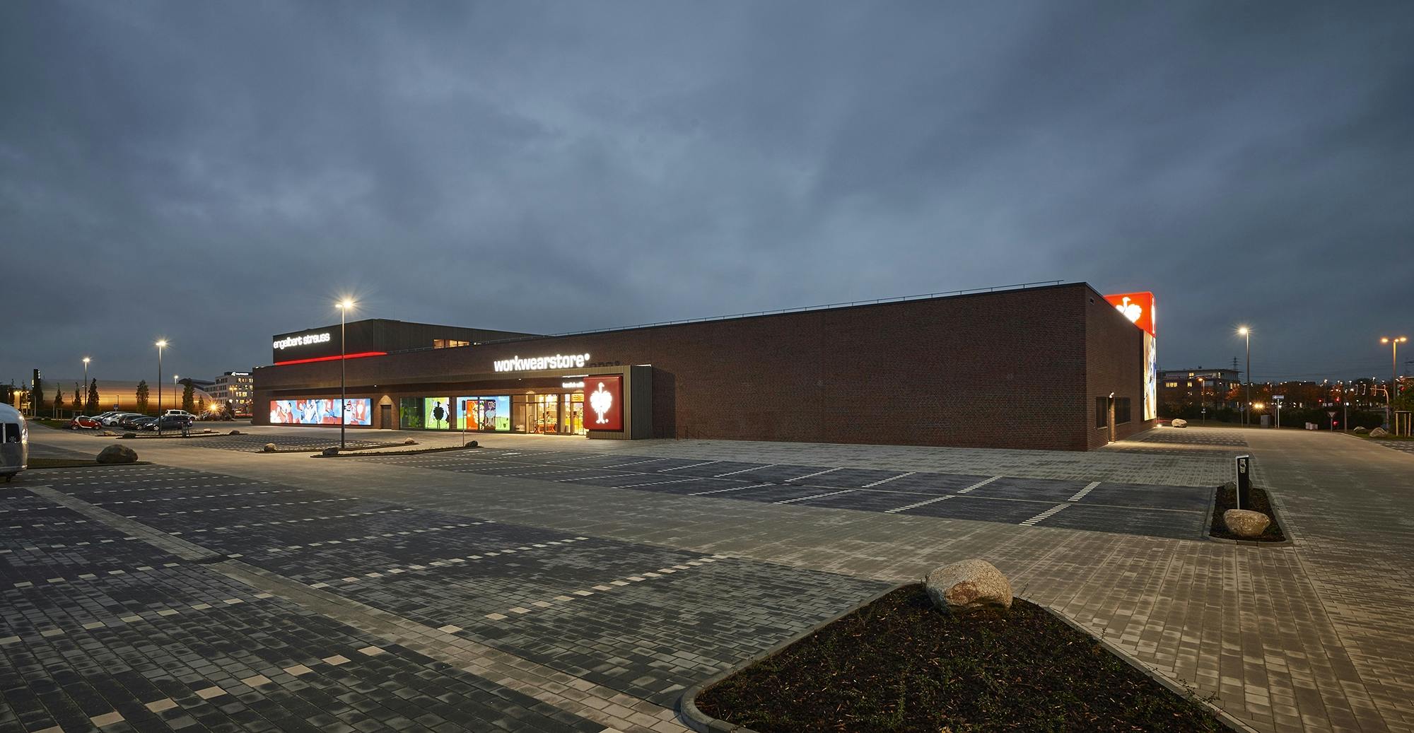 Projekt Engelbert Strauss Workwearstore Oberhausen Competitionline