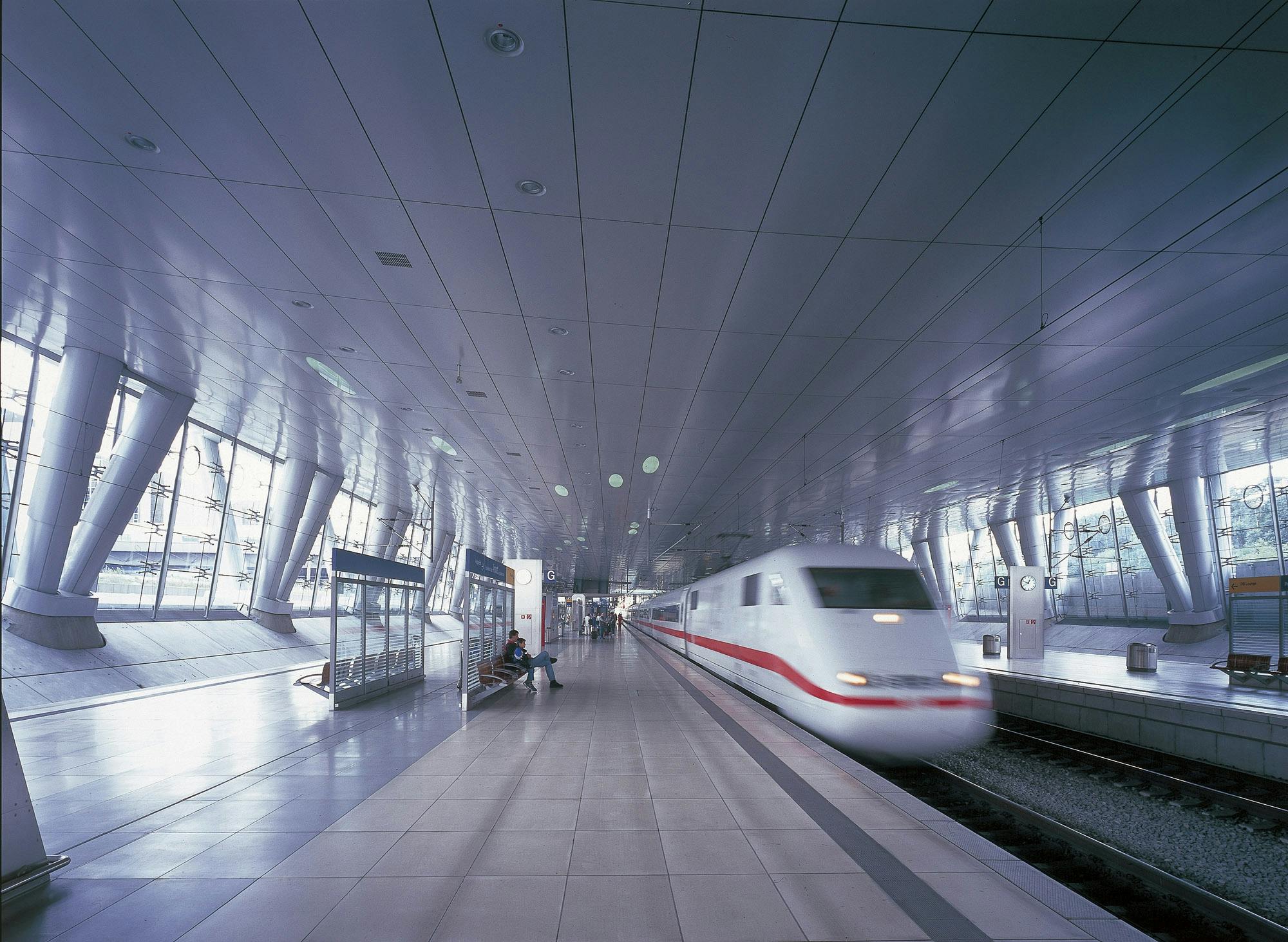 Projekt Fernbahnhof Flughafen Frankfurt Am Main Competitionline