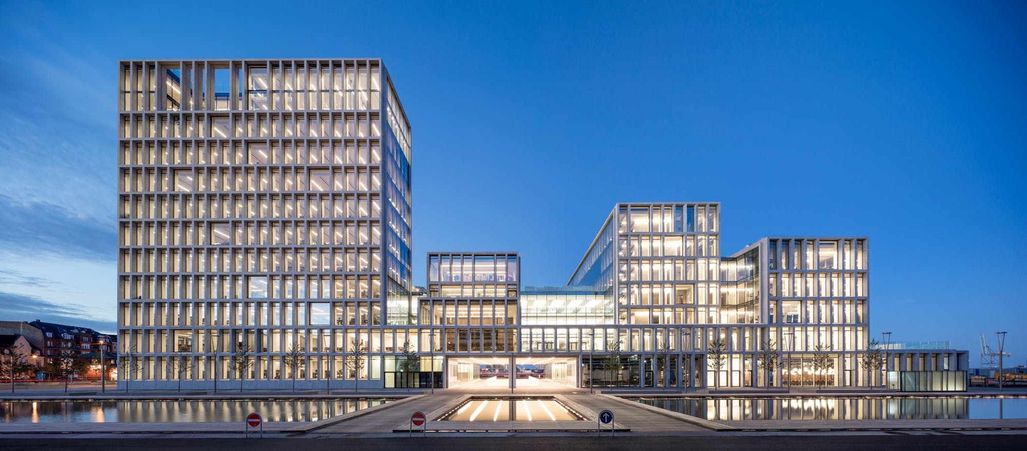 Projekt BESTSELLER, Office complexcompetitionline Projekt BESTSELLER, Office complexcompetitionline